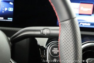 Mercedes-Benz A AMG Line A 180 2025