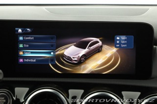 Mercedes-Benz A AMG Line A 180 2025