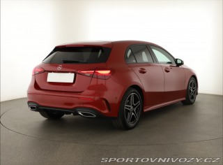 Mercedes-Benz A AMG Line A 180 2025