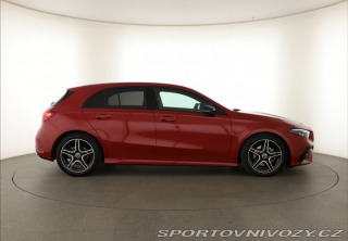 Mercedes-Benz A AMG Line A 180 2025