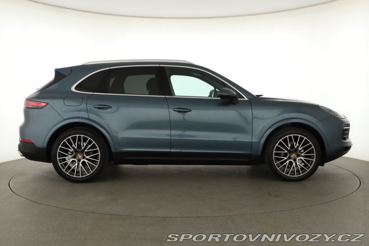 Porsche Cayenne E-Hybrid 2020