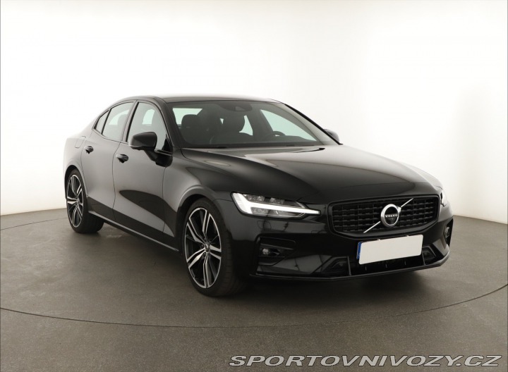 Volvo S60 R-Design B5 2022