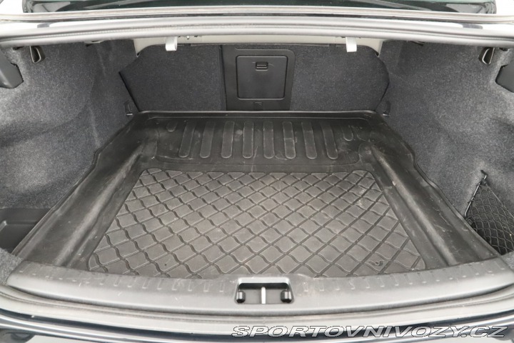 Volvo S60 R-Design B5 2022