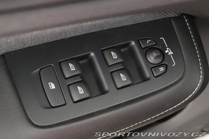 Volvo S60 R-Design B5 2022