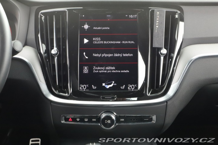 Volvo S60 R-Design B5 2022