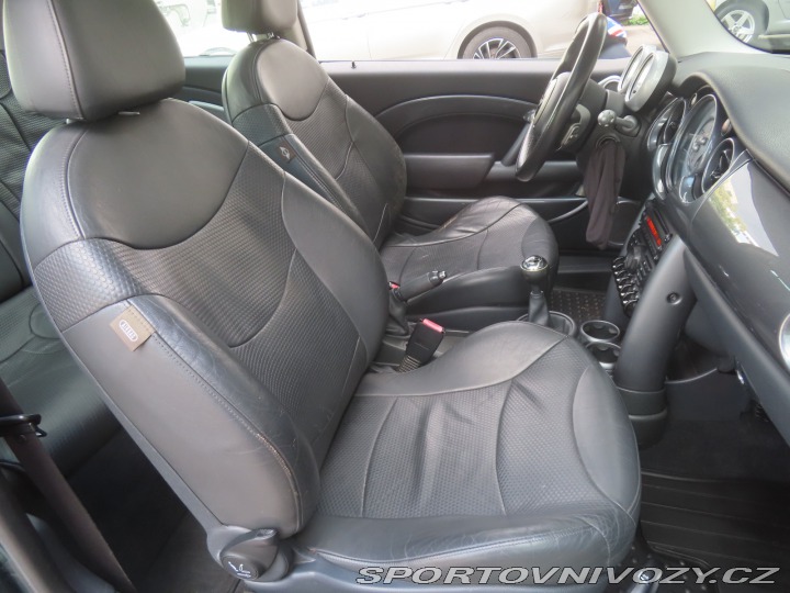 Mini One One 2004