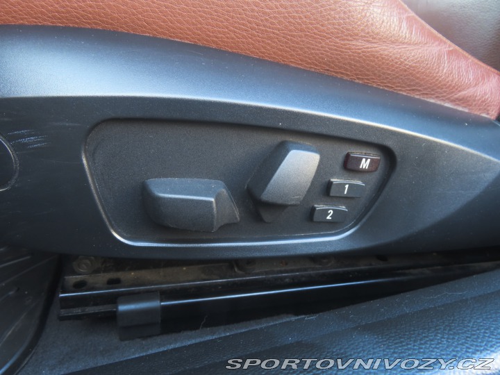 BMW 3 325 i 2005