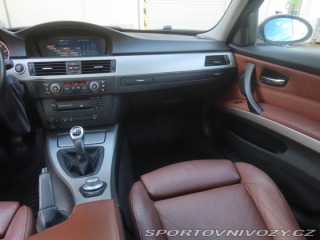 BMW 3 325 i 2005