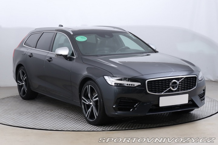Volvo V90 Momentum T8 Twin Engine A 2019