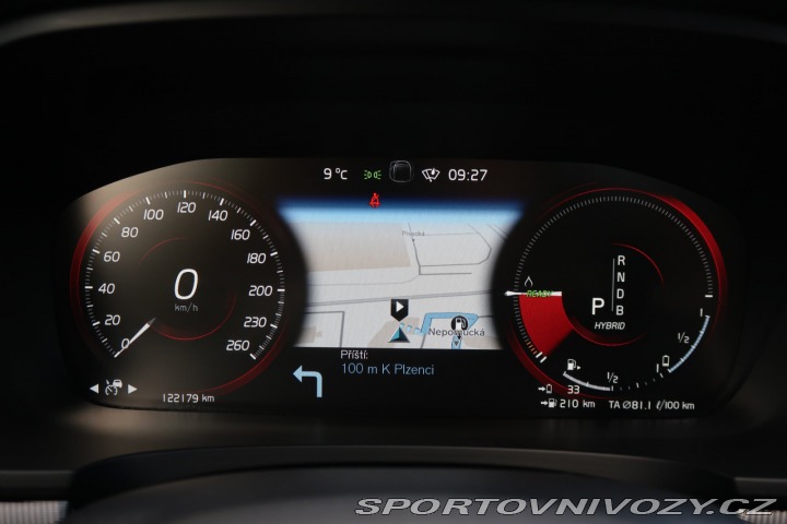Volvo V90 Momentum T8 Twin Engine A 2019