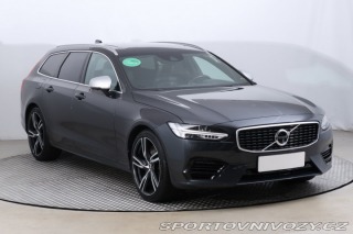 Volvo V90 Momentum T8 Twin Engine A 2019