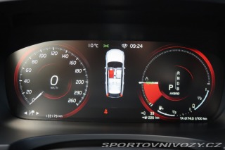 Volvo V90 Momentum T8 Twin Engine A 2019