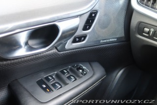 Volvo V90 Momentum T8 Twin Engine A 2019