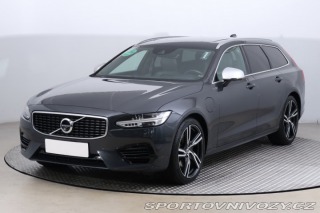 Volvo V90 Momentum T8 Twin Engine A 2019