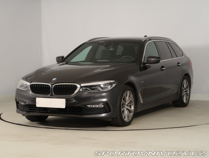 BMW 5 Sport Line 540i xDrive 2018