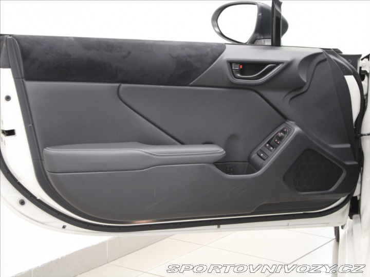 Toyota GR86 2,4 234k. Executive 21tkm 2023