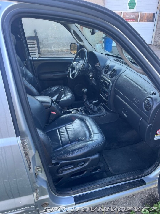 Ostatní značky Ostatní modely Jeep Cherokee 2,5 KJ 2003