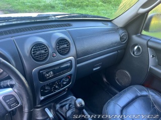 Ostatní značky Ostatní modely Jeep Cherokee 2,5   KJ 2003
