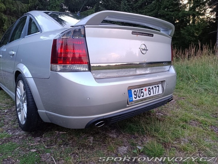 Opel Ostatní modely Vectra 3,2 C GTS V6 1800