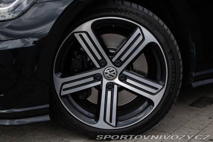 Volkswagen Golf 7 R 2.0 TSI 221kW, (2019 2019