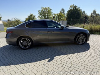 Alfa Romeo Giulia Super 2017
