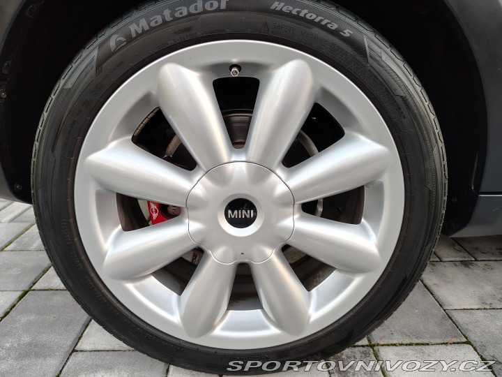 Mini Countryman S ALL4, manuál 2011