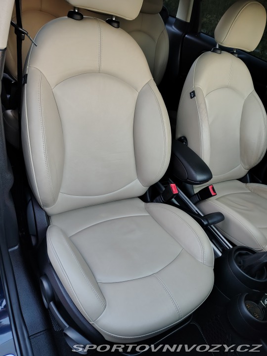 Mini Countryman S ALL4, manuál 2011