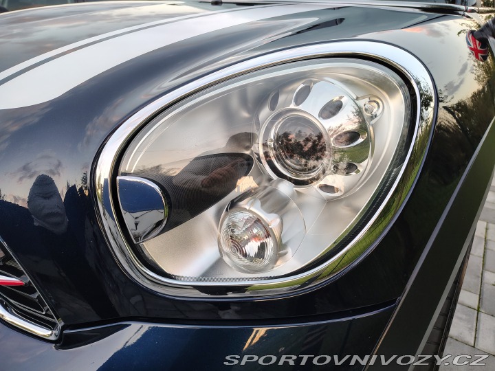 Mini Countryman S ALL4, manuál 2011