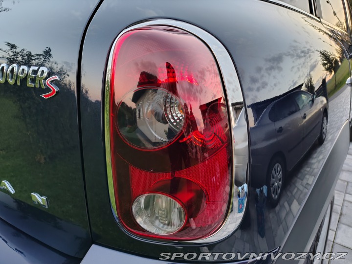 Mini Countryman S ALL4, manuál 2011