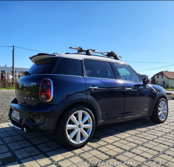 Mini Countryman S ALL4, manuál 2011