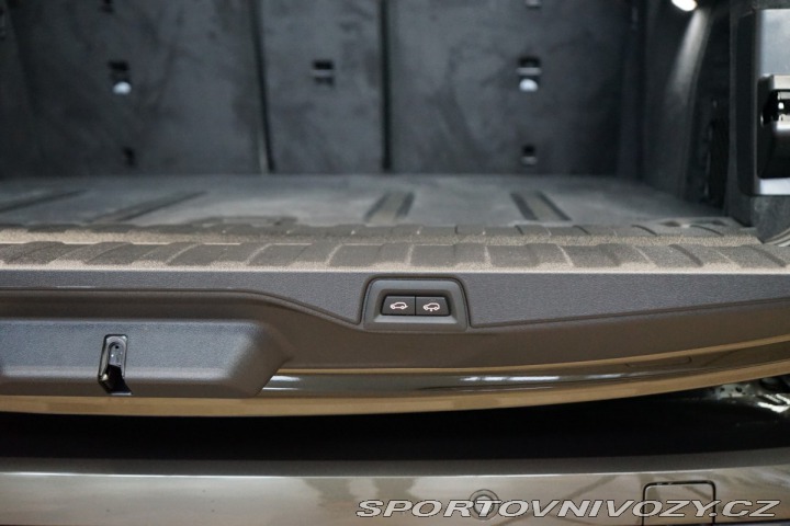 BMW X5 40d*xDRIVE*PANO*H/K*MASÁŽ 2025