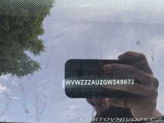 Volkswagen Golf  2016