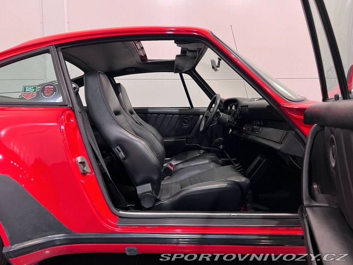 Porsche 911 SC Turbo look 1983