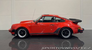Porsche 911 SC Turbo look 1983