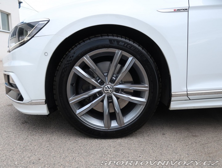Volkswagen Ostatní modely Passat R-Line 2.0 BiTDI 2017