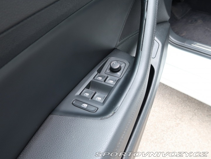 Volkswagen Ostatní modely Passat R-Line 2.0 BiTDI 2017
