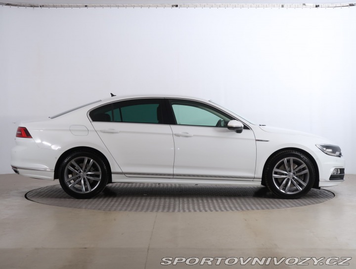 Volkswagen Ostatní modely Passat R-Line 2.0 BiTDI 2017