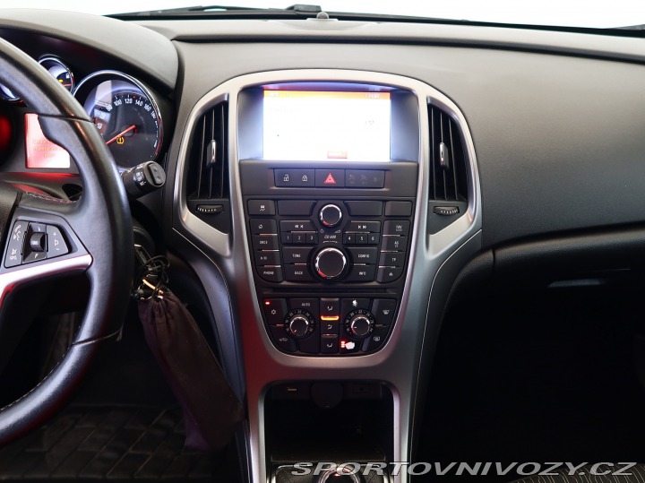 Opel Astra Classic 2.0 CDTI 2015