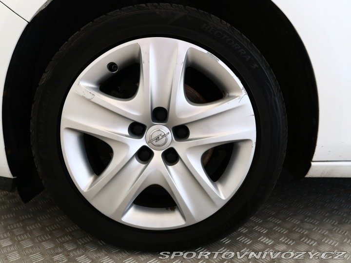 Opel Astra Classic 2.0 CDTI 2015