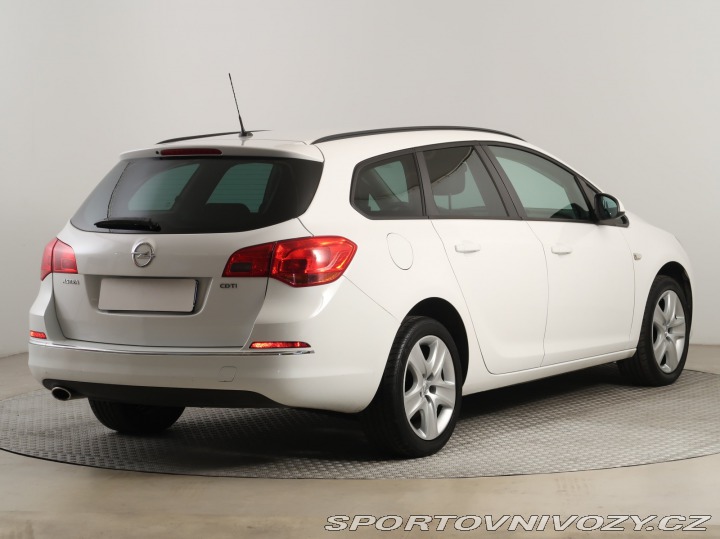 Opel Astra Classic 2.0 CDTI 2015