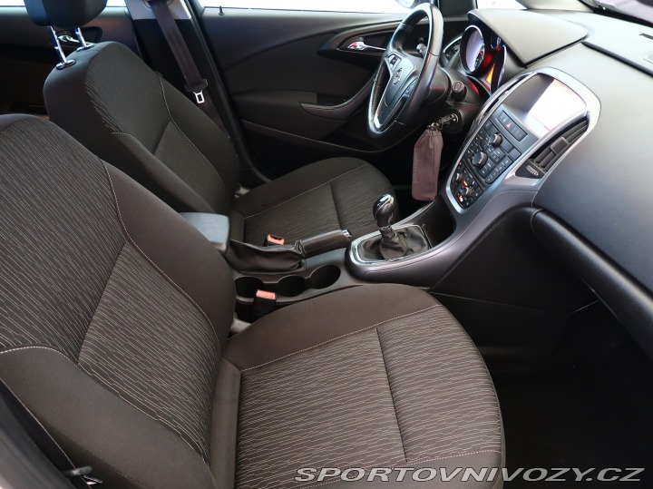 Opel Astra Classic 2.0 CDTI 2015