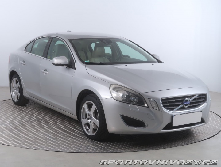 Volvo S60 D5 2011