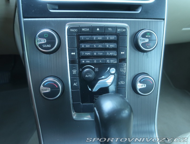 Volvo S60 D5 2011