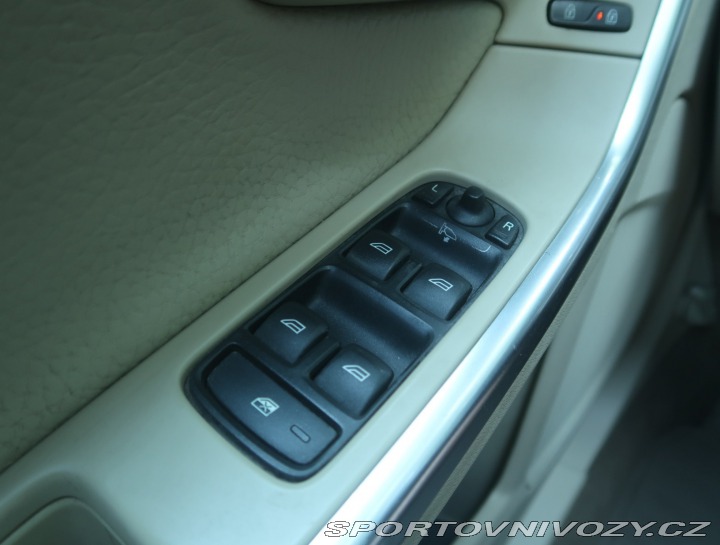 Volvo S60 D5 2011