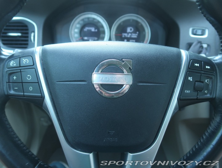 Volvo S60 D5 2011
