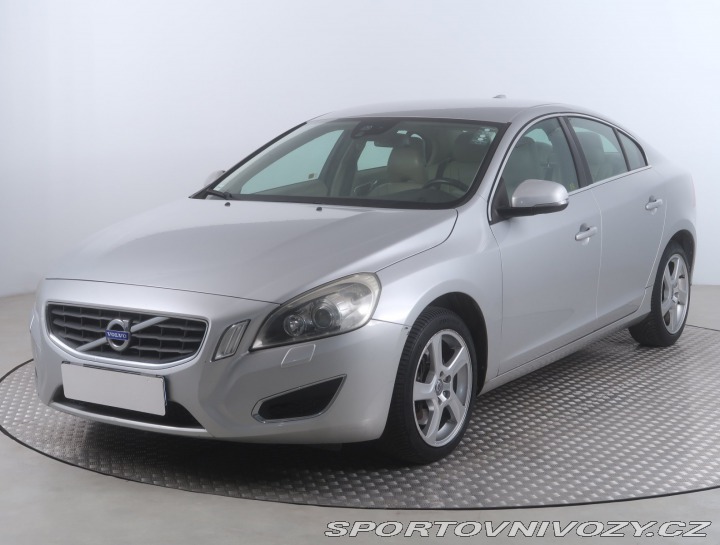 Volvo S60 D5 2011
