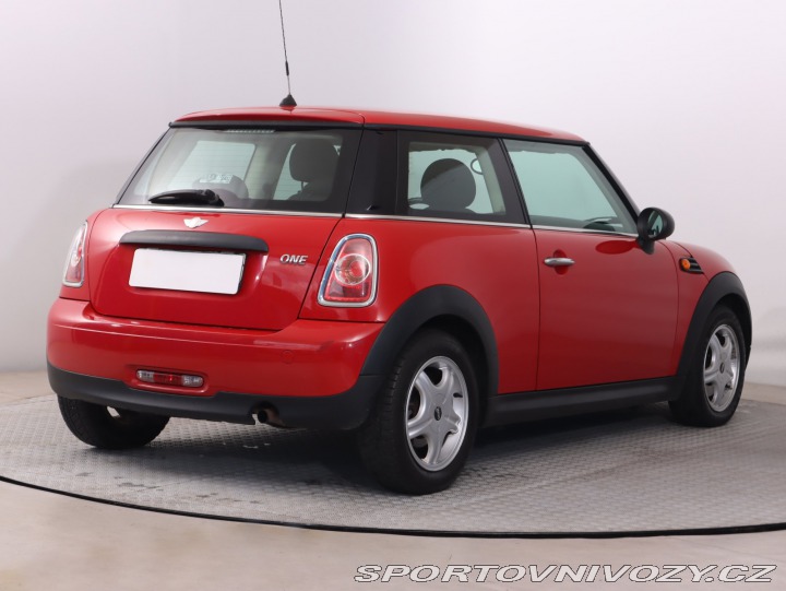 Mini One One 2013
