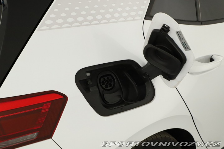 Volkswagen ID.3 1st (62 kWh) 2020