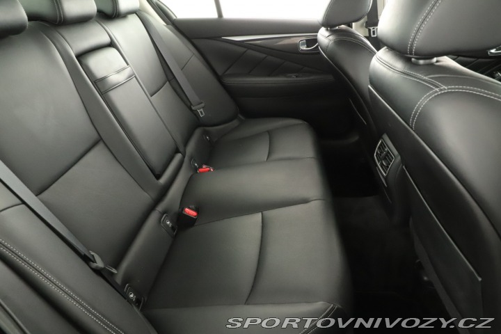 Infiniti Q50 2.2 d 2015