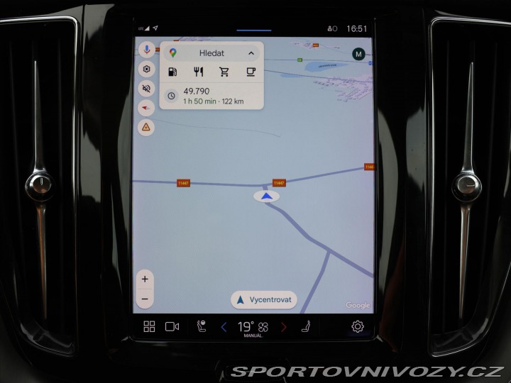 Volvo Ostatní modely XC60 2,0 B5 183kW AWD Summum P 2022